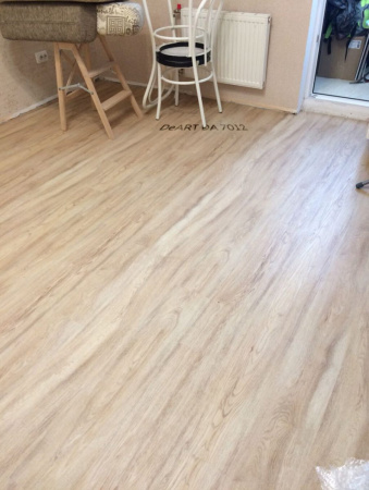 DeART Strong LVT DA 7012
